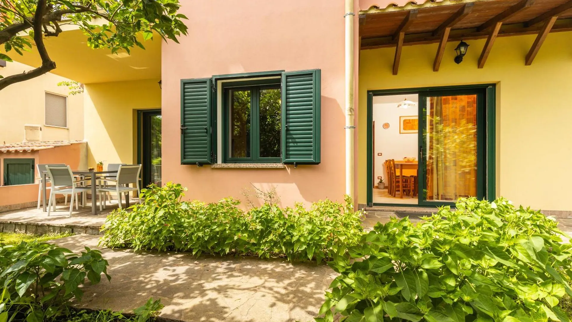 Casa Flavia Apartment Santa Maria Navarrese 0*,  Italy